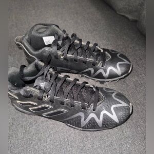 Adidas Black and Silver football cleats. Size 5